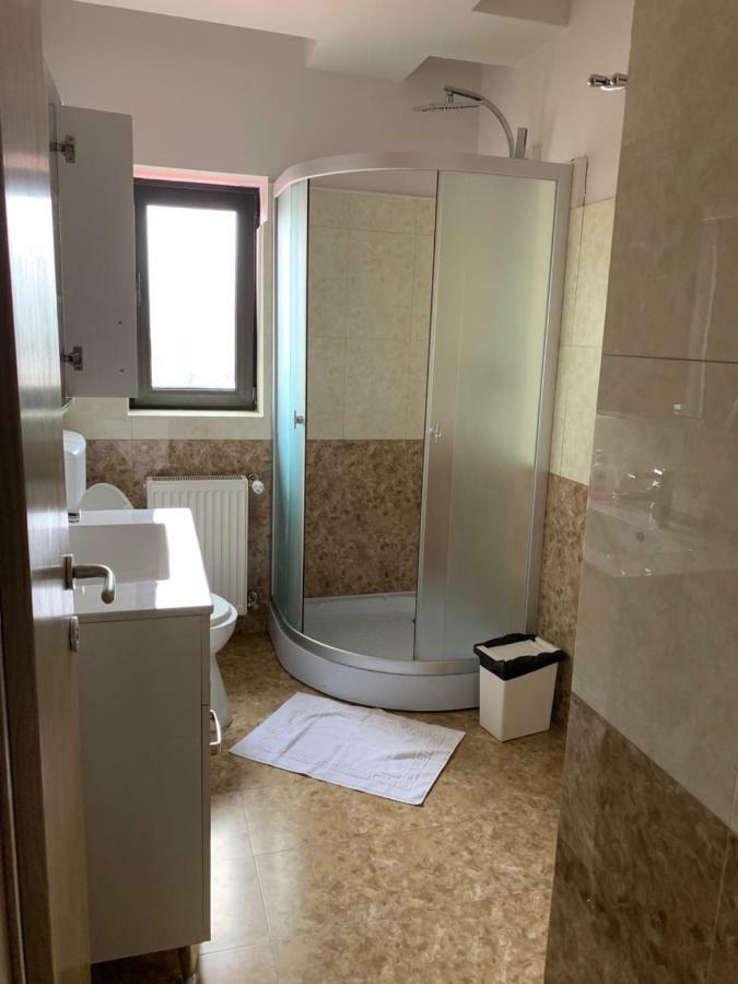 Vila Curcubeu Ξενοδοχείο Buşteni Εξωτερικό φωτογραφία